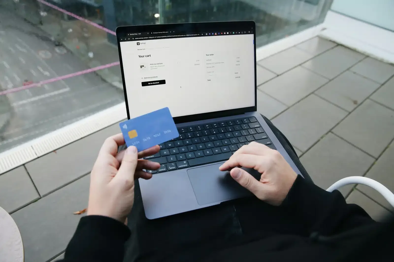 Mokėjimas internetu banko kortele